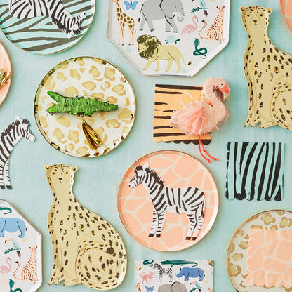 Safari Cheetah Plates (x8)