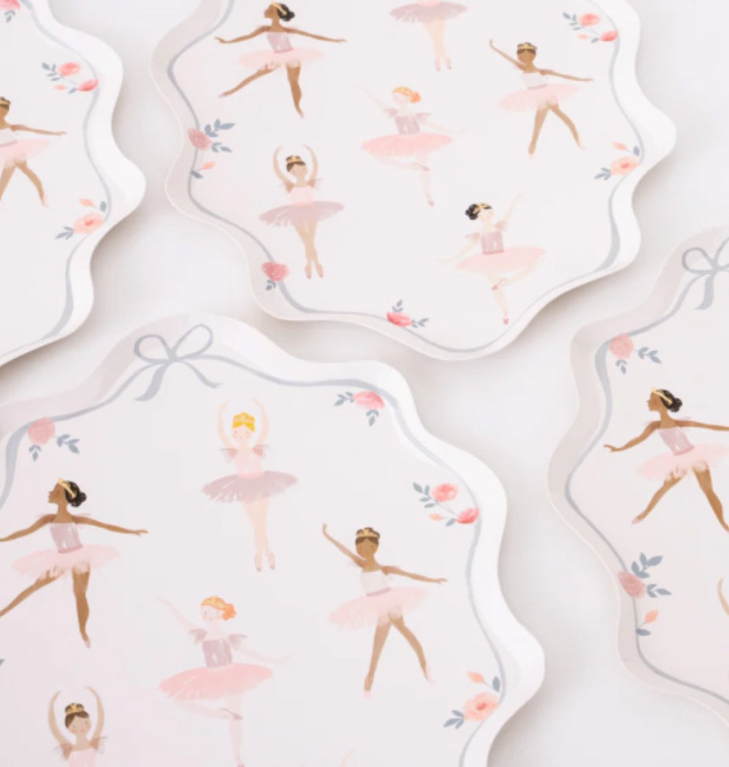 Ballerina plates (x8)